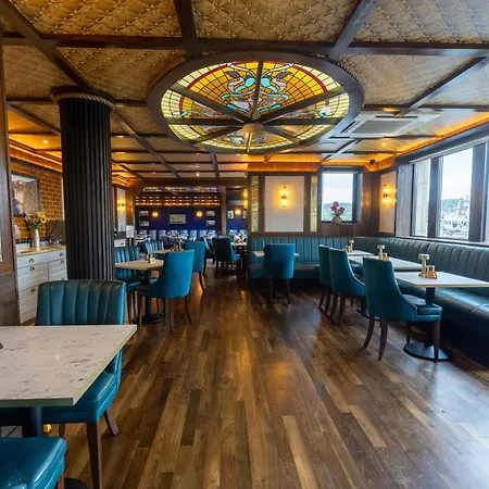 Hotel Tara 3*