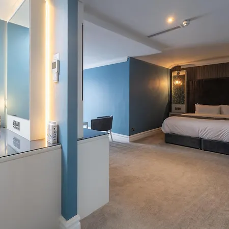 Hotel Tara