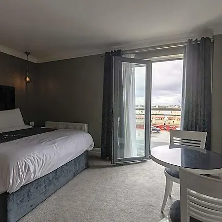 Hotel Tara 3*