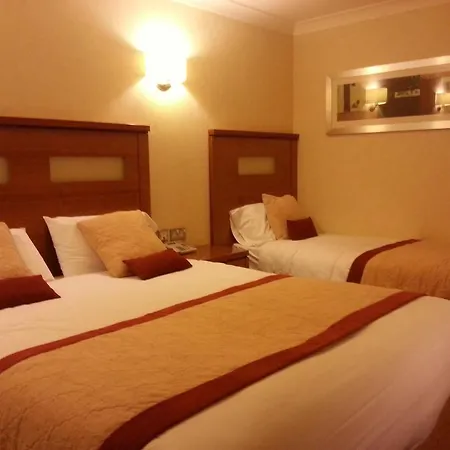 Tara Otel 3*